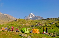 Cu cortul - Tabara 1 Mount Kazbek